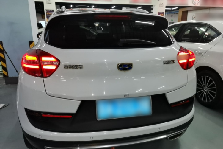 GEELY Emgrand GS 2018 #6 GEELY Emgrand GS 2018 изображение автомобиля #6
