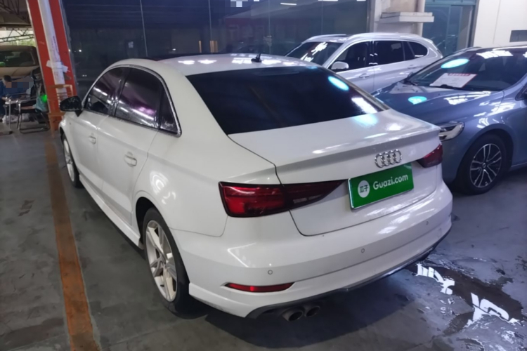 Audi A3 2019 car image #7