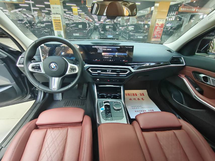 BMW i3 2023 car image #5