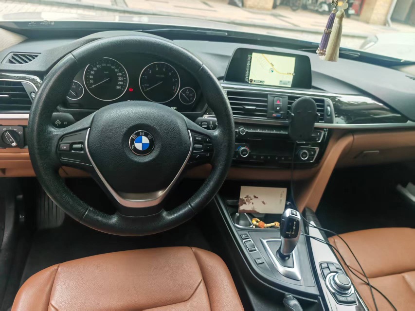 BMW 3 Series GT 2017 #5 BMW 3 Series GT 2017 car image #5