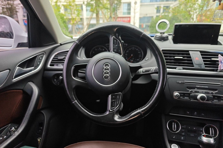 Audi Q3 2017 #12 Audi Q3 2017 car image #12