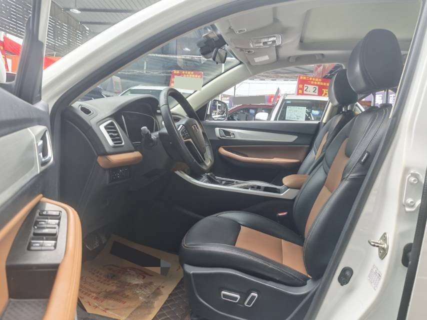 GEELY Vision X6 2019 #3 GEELY Vision X6 2019 car image #3