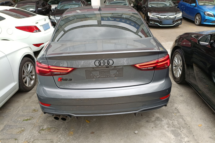 Audi A3 2019 car image #6