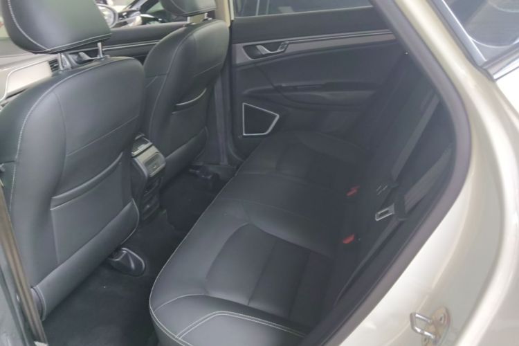 GEELY Emgrand GS 2017 #13 GEELY Emgrand GS 2017 car image #13