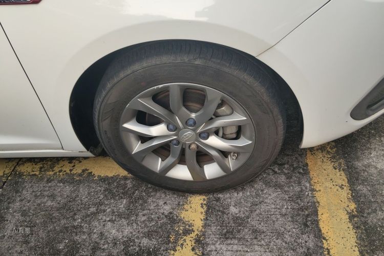 GEELY Emgrand GL 2016 #9 GEELY Emgrand GL 2016 car image #9