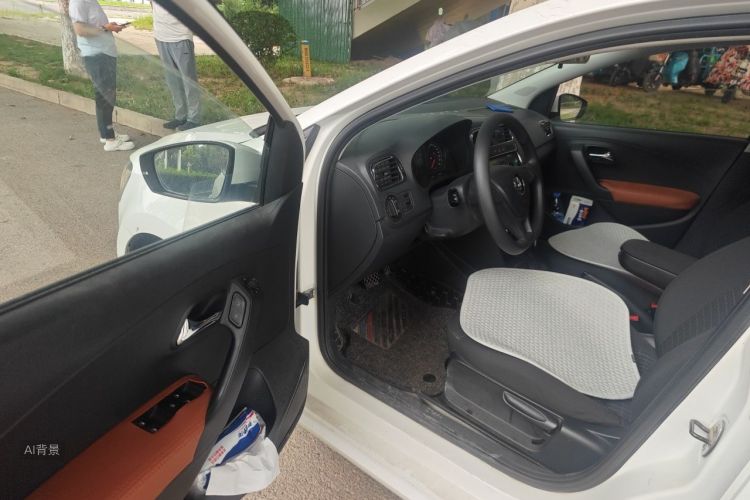 Volkswagen Polo 2015 #18 Volkswagen Polo 2015 car image #18