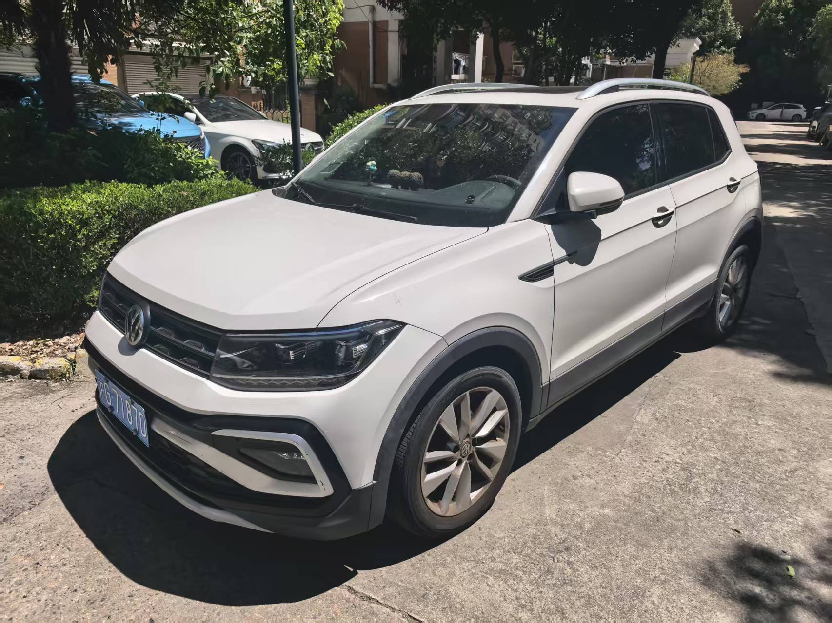 Volkswagen T-Cross 2020 Volkswagen T-Cross 2020 car image