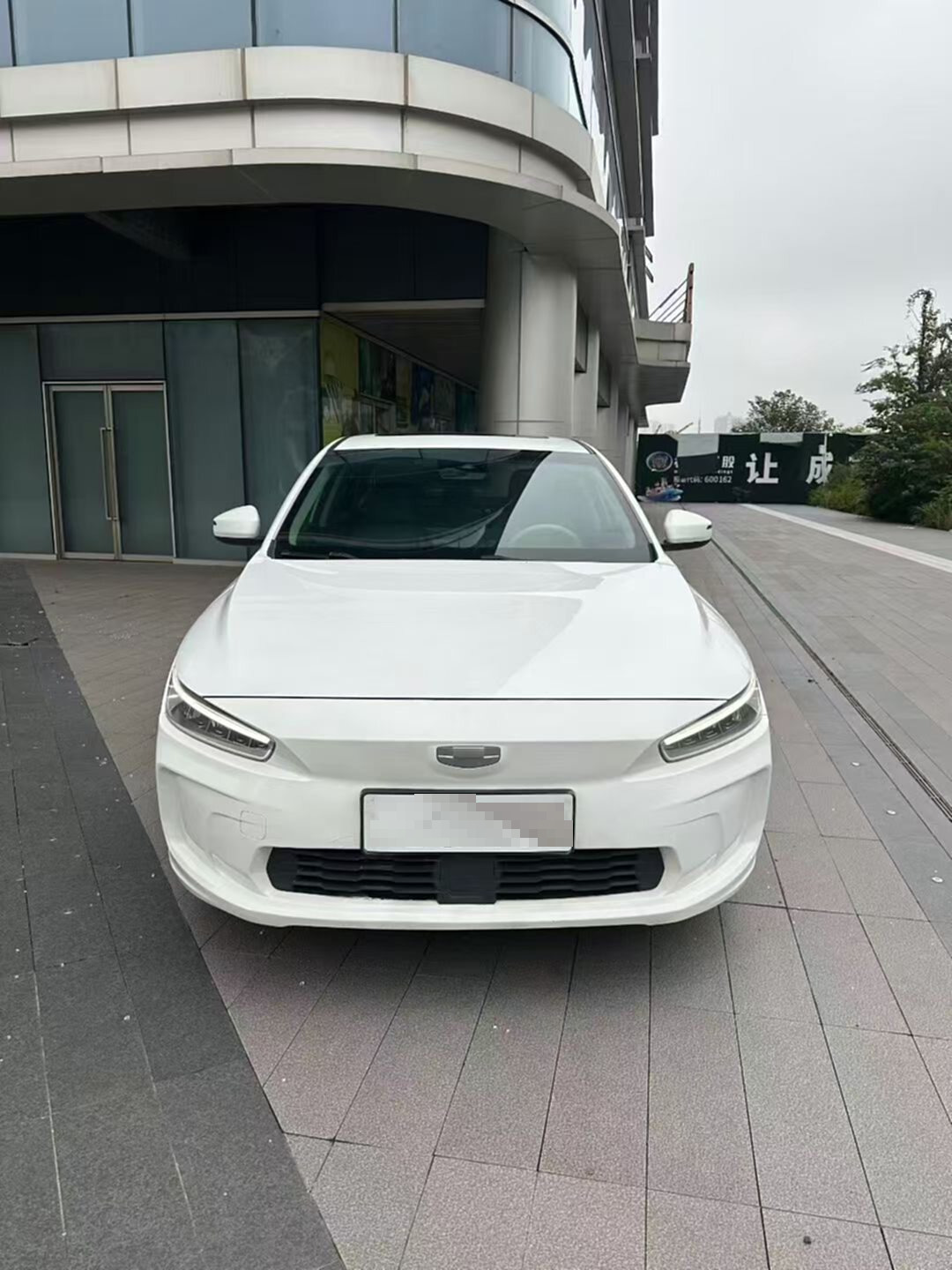 GEELY Emgrand New Energy 2020 #4 GEELY Emgrand New Energy 2020 car image #4