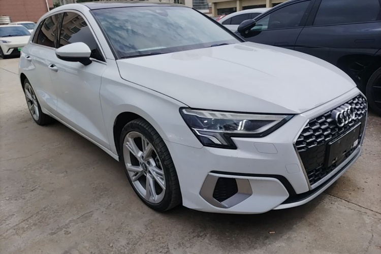 Audi A3 2021 car image #4