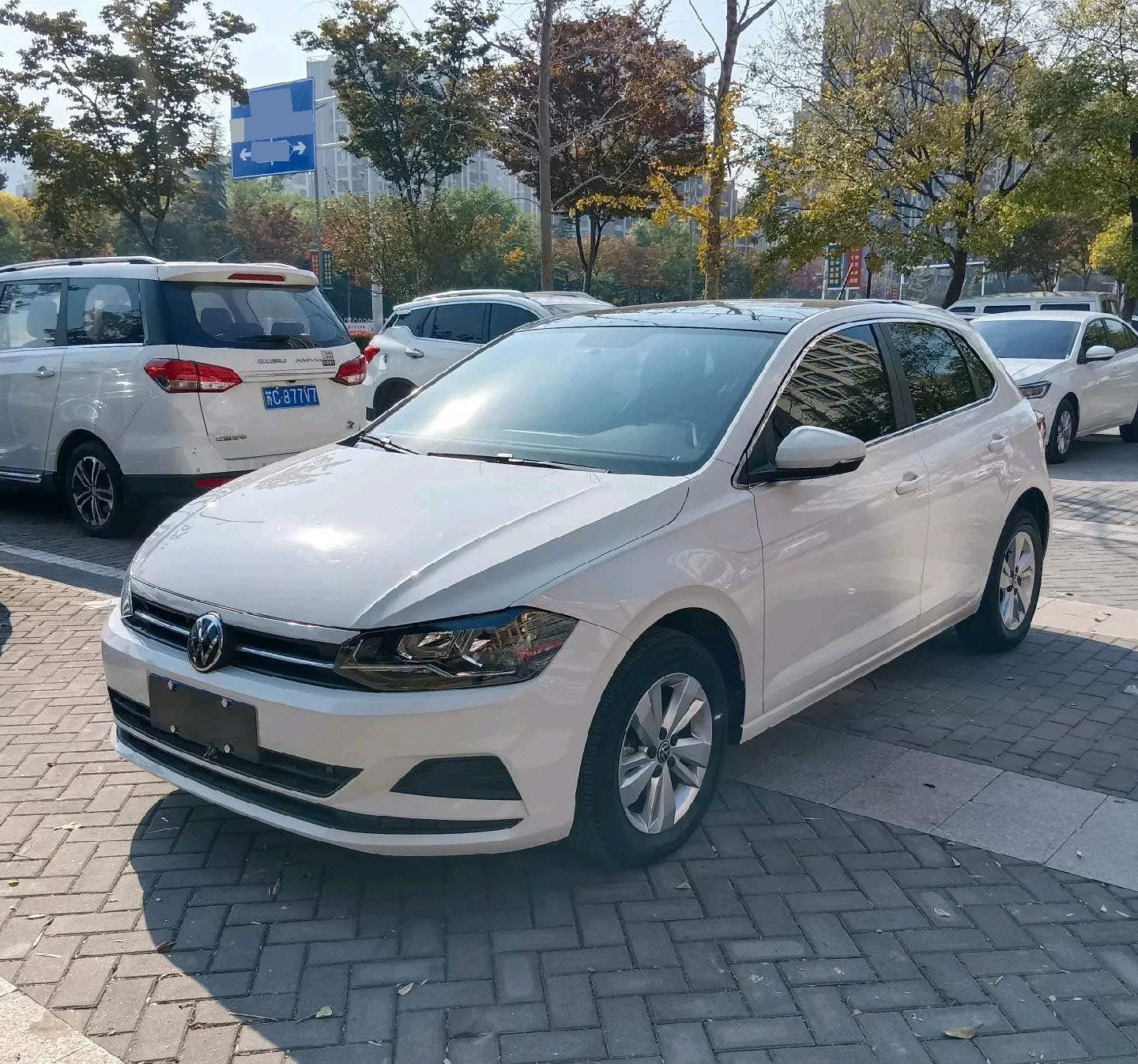 Volkswagen Polo 2022 car image 