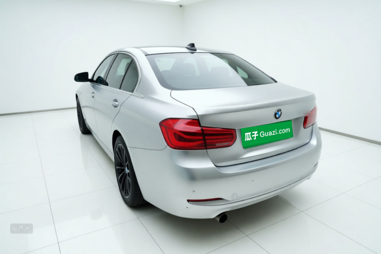 BMW 3 Series 2015 #5 BMW 3 Series 2015 car image #5