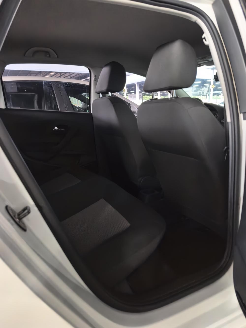 Volkswagen Polo 2018 #15 Volkswagen Polo 2018 car image #15