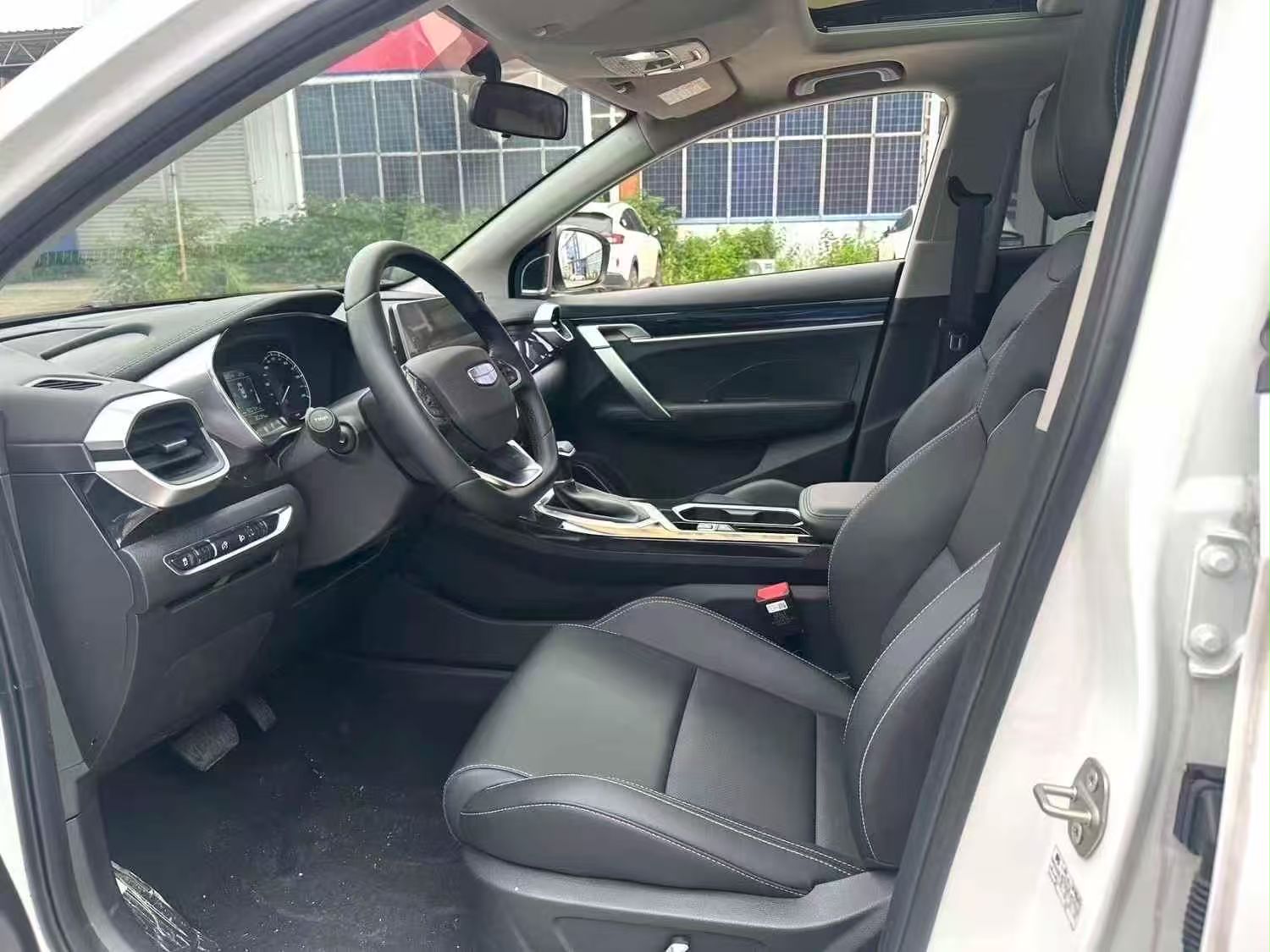GEELY Coolray 2025 #3 GEELY Coolray 2025 imagen de coche #3