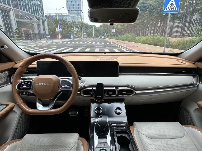 Jetour X70 PLUS 2021 #8 Jetour X70 PLUS 2021 car image #8