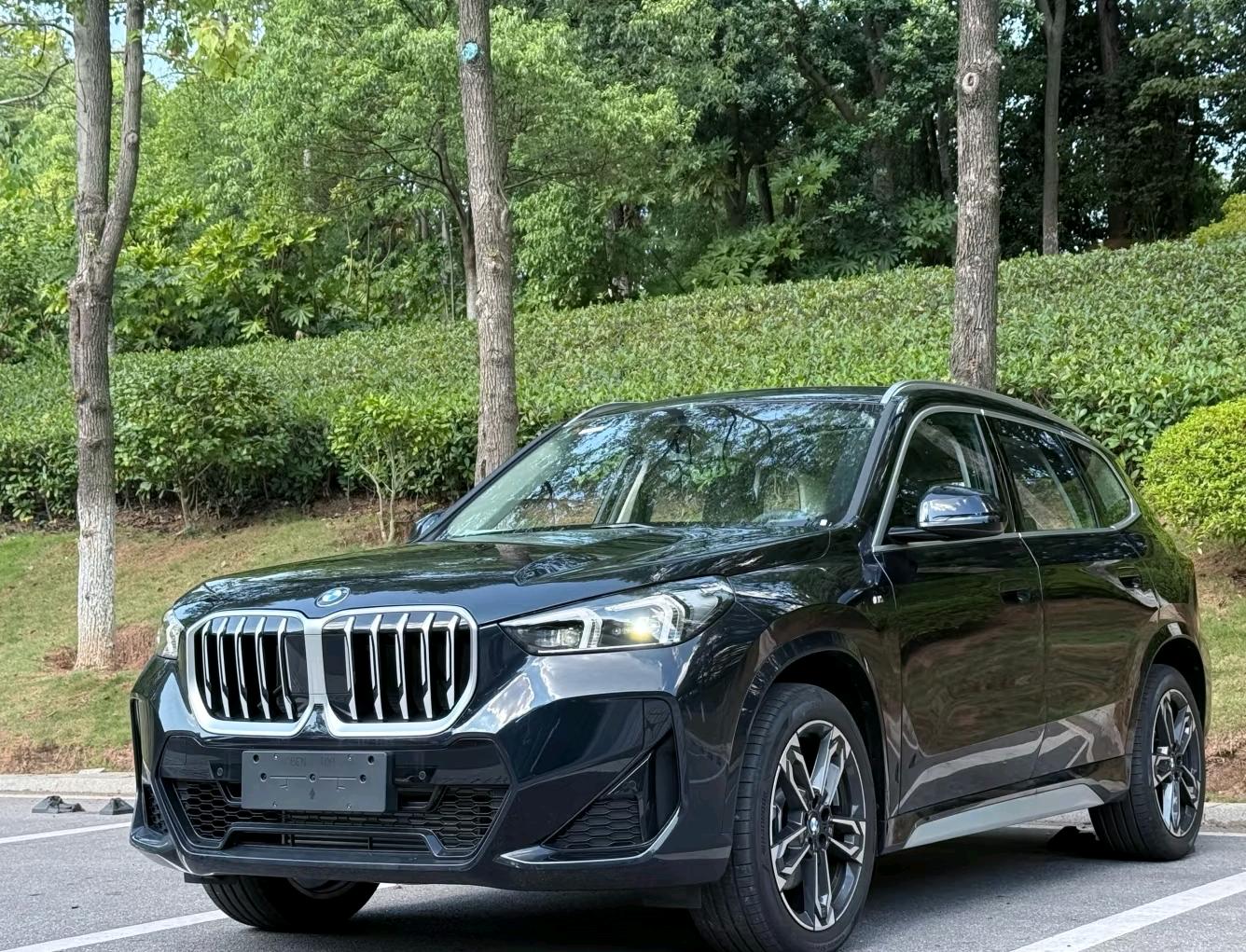BMW X1 2023 BMW X1 2023 car image