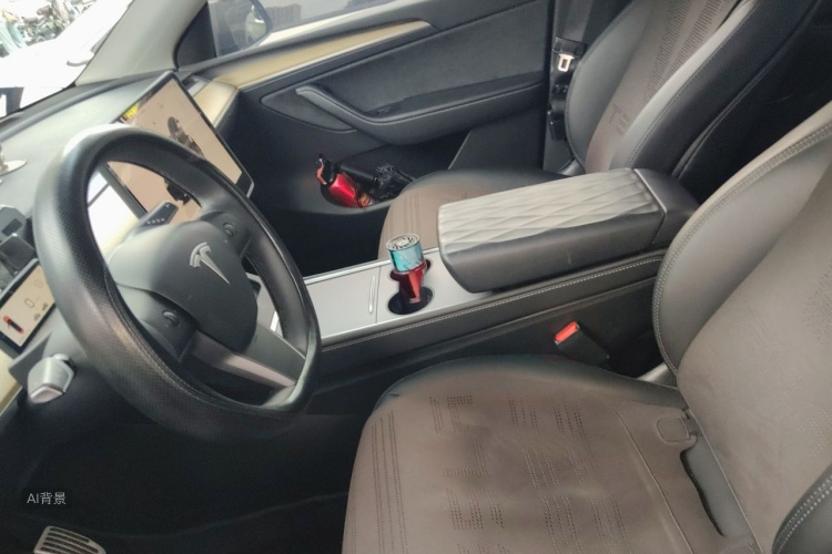 Tesla Model Y 2023 #17 Tesla Model Y 2023 car image #17