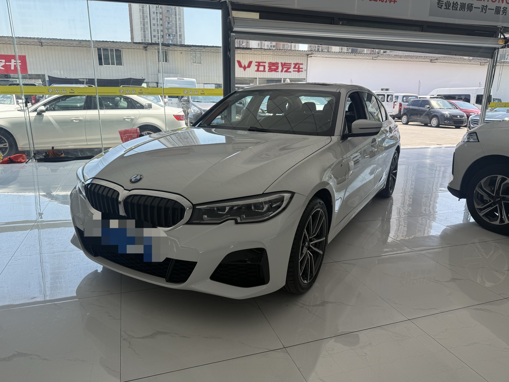 BMW 3 Series 2022 BMW 3 Series 2022 car image