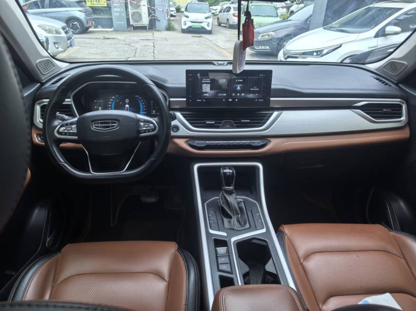 GEELY Vision X6 2020 car image #6