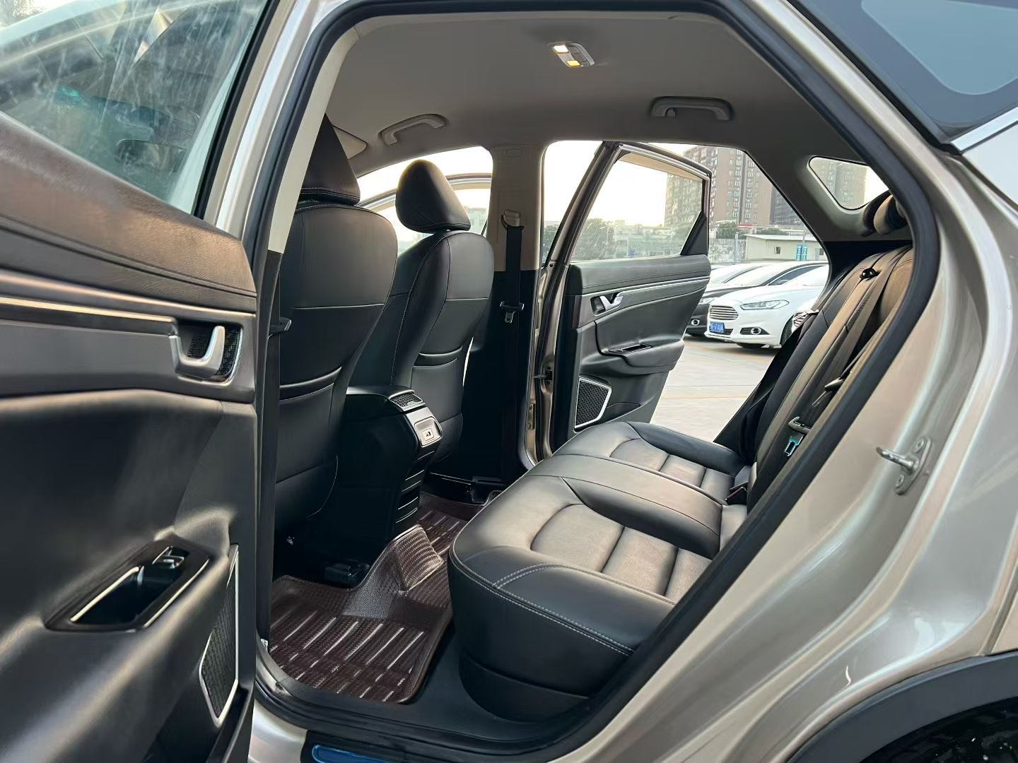 GEELY Emgrand GS 2017 imagem de carro #6