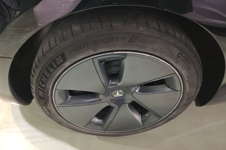 Tesla Model 3 2021 #10 Tesla Model 3 2021 car image #10