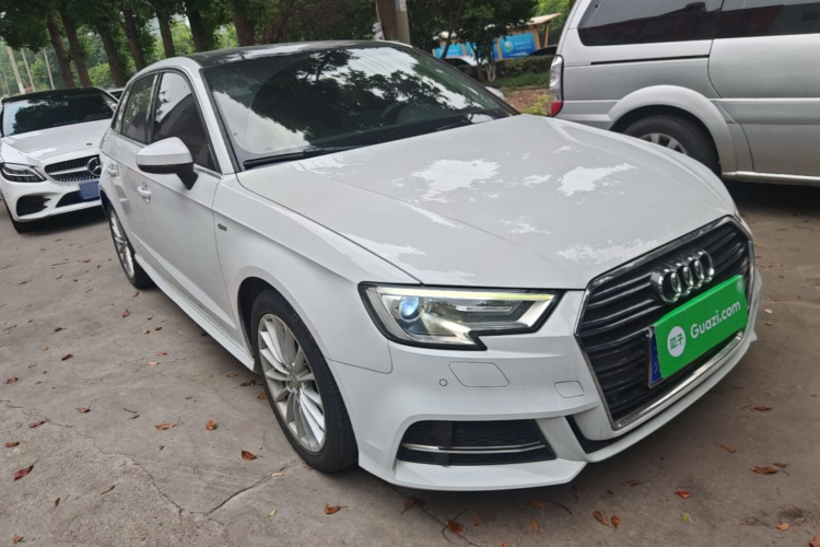 Audi A3 2018 #4 Audi A3 2018 car image #4