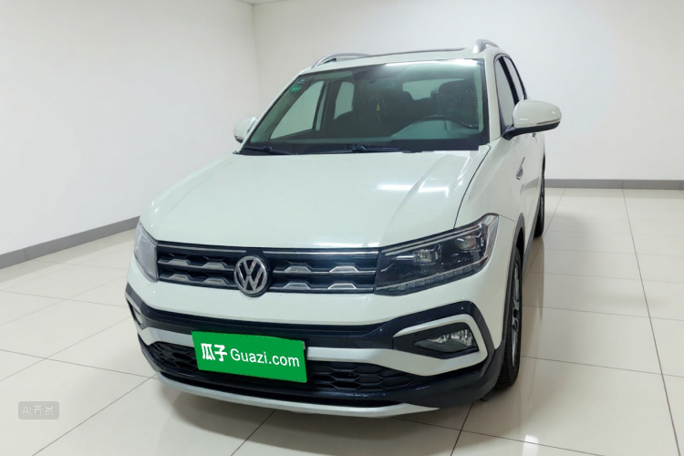 Volkswagen T-Cross 2020 #2 Volkswagen T-Cross 2020 car image #2