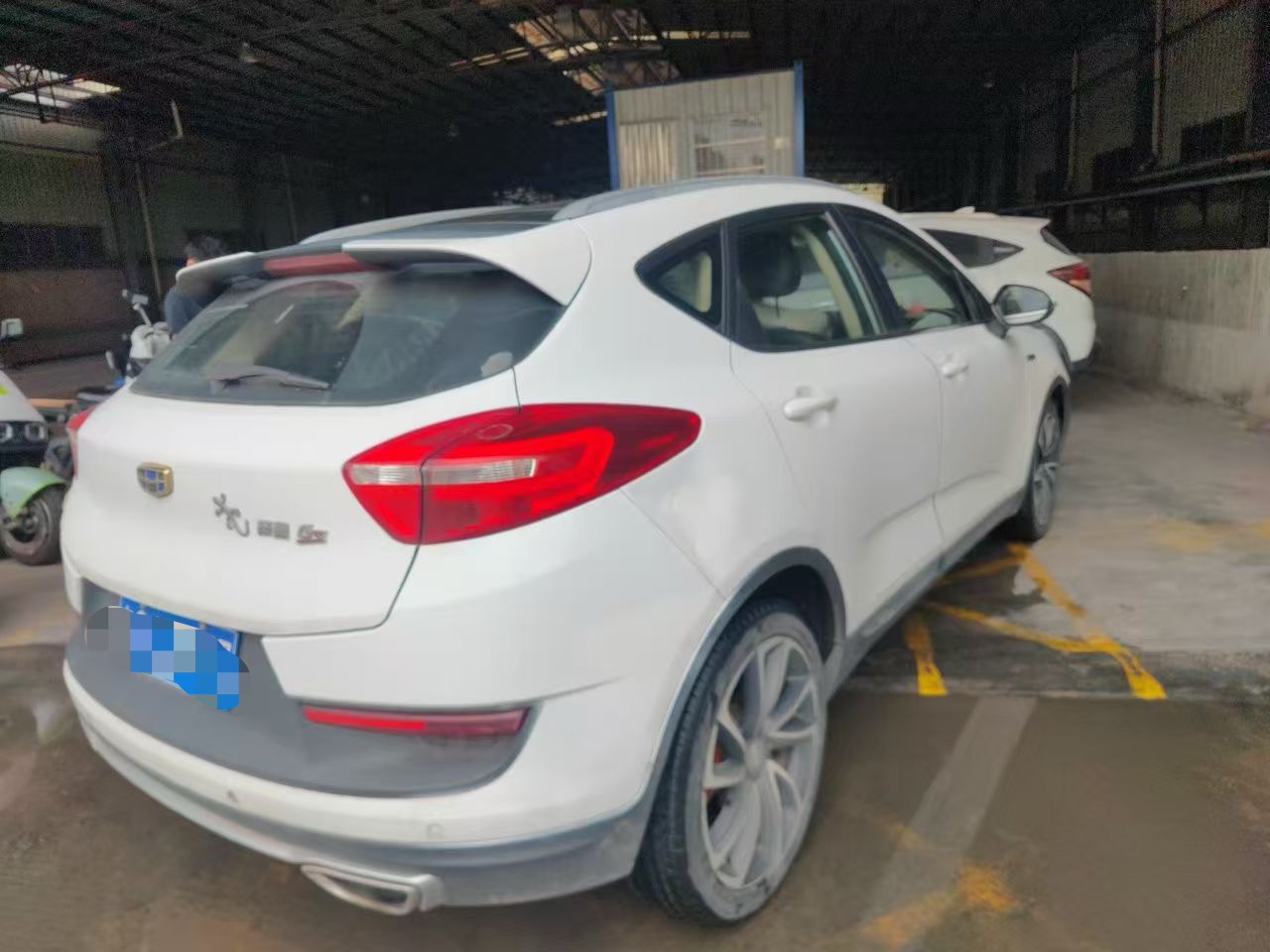 GEELY Emgrand GS 2017 #5 GEELY Emgrand GS 2017 car image #5