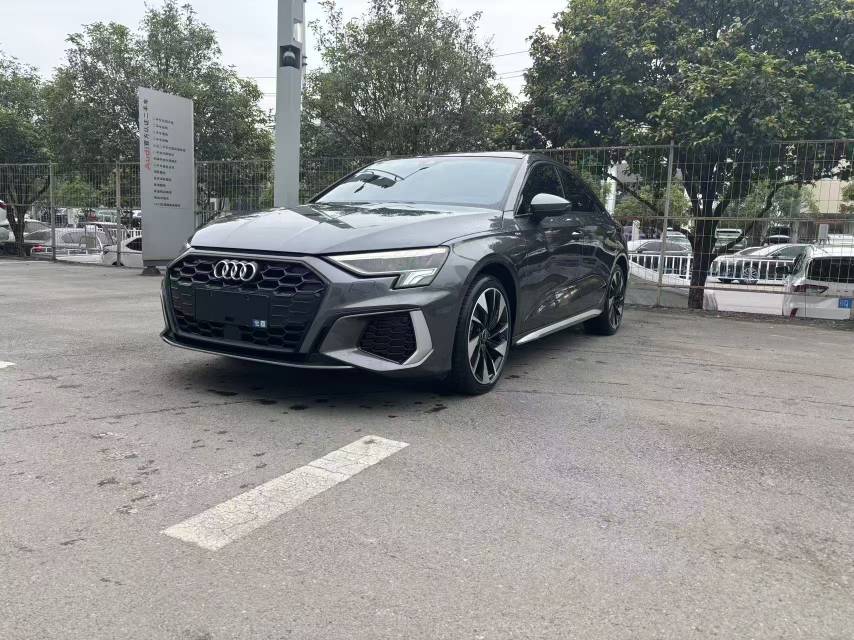 2022 2022 صورة سيارة