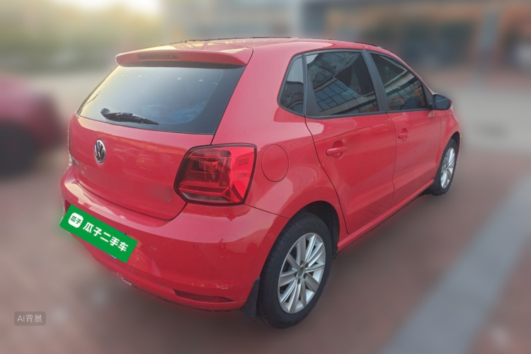 Volkswagen Polo 2015 car image #7