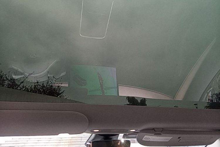 Tesla Model 3 2021 car image #20