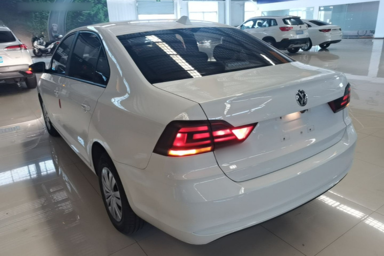 Volkswagen Santana 2019 #7 Volkswagen Santana 2019 car image #7