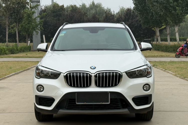BMW X1 2018 car image #3