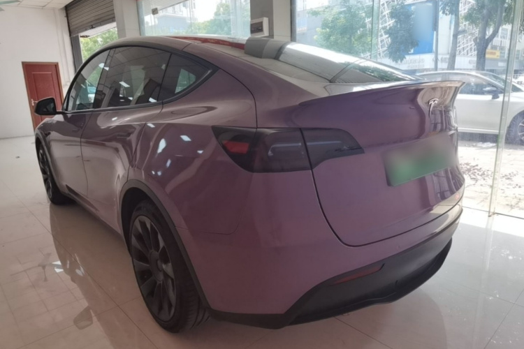 Tesla Model Y 2021 #5 Tesla Model Y 2021 car image #5