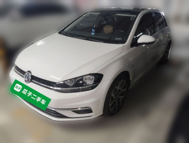 Volkswagen Golf 2020 immagine di auto 