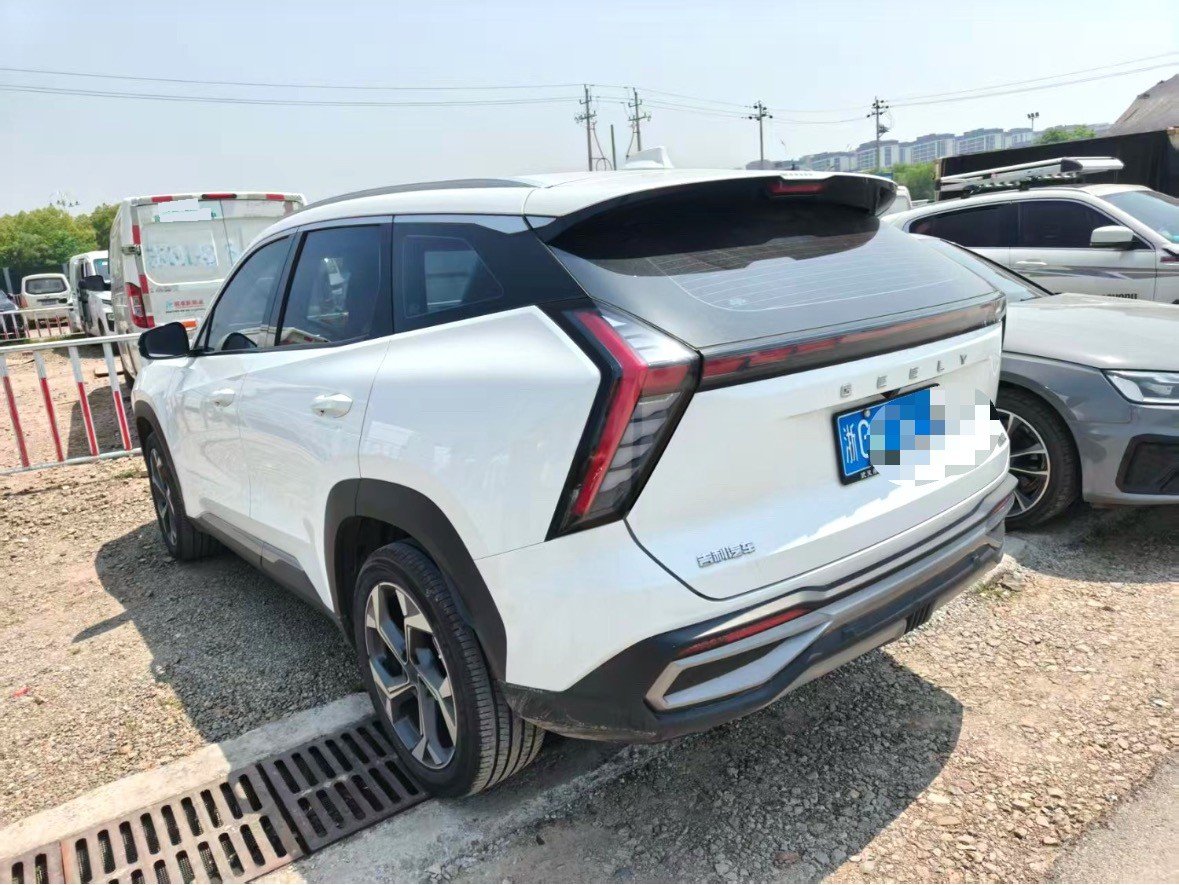 GEELY Boyue L 2025 car image #4