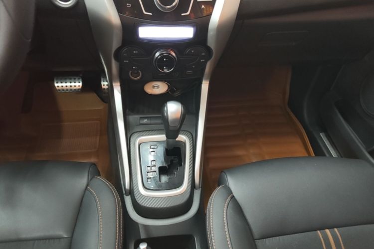 BYD Yuan 2017 imagem de carro #18