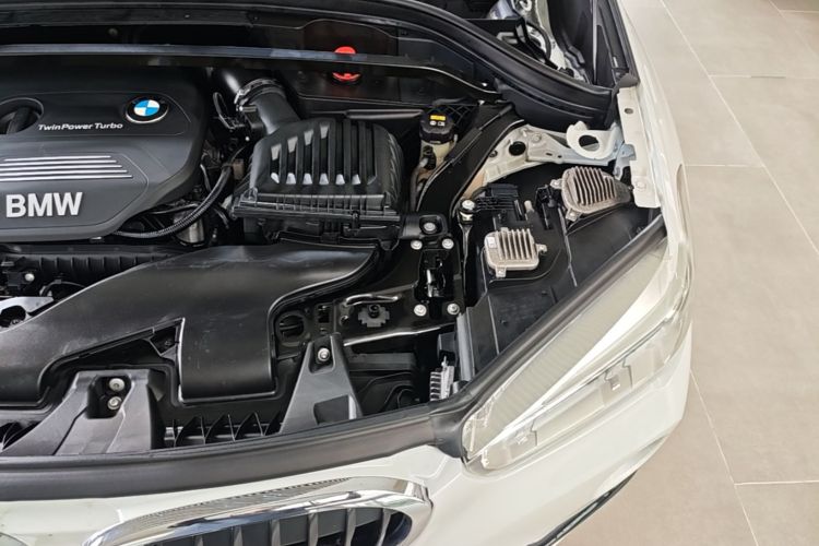 BMW X1 2019 #24 BMW X1 2019 car image #24