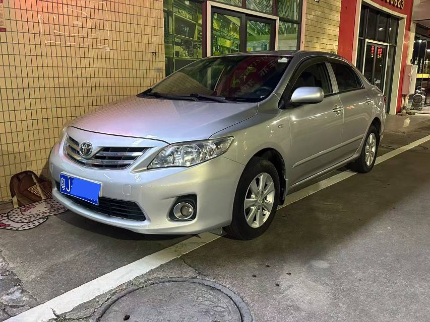 Toyota Corolla 2011 car image 