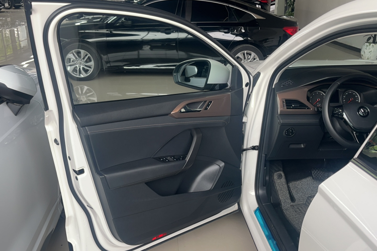Volkswagen Tharu 2020 #19 Volkswagen Tharu 2020 car image #19