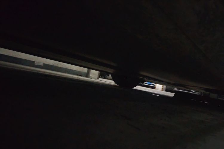 Tesla Model Y 2022 car image #20