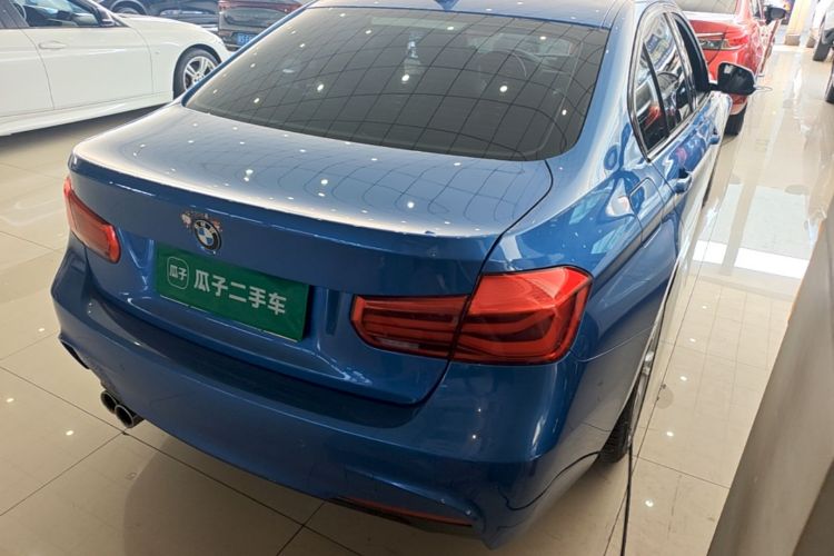 BMW 3 Series 2019 imagem de carro #7