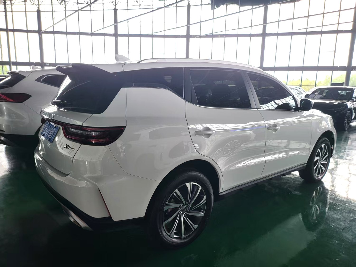GEELY Vision X6 2023 imagem de carro #3