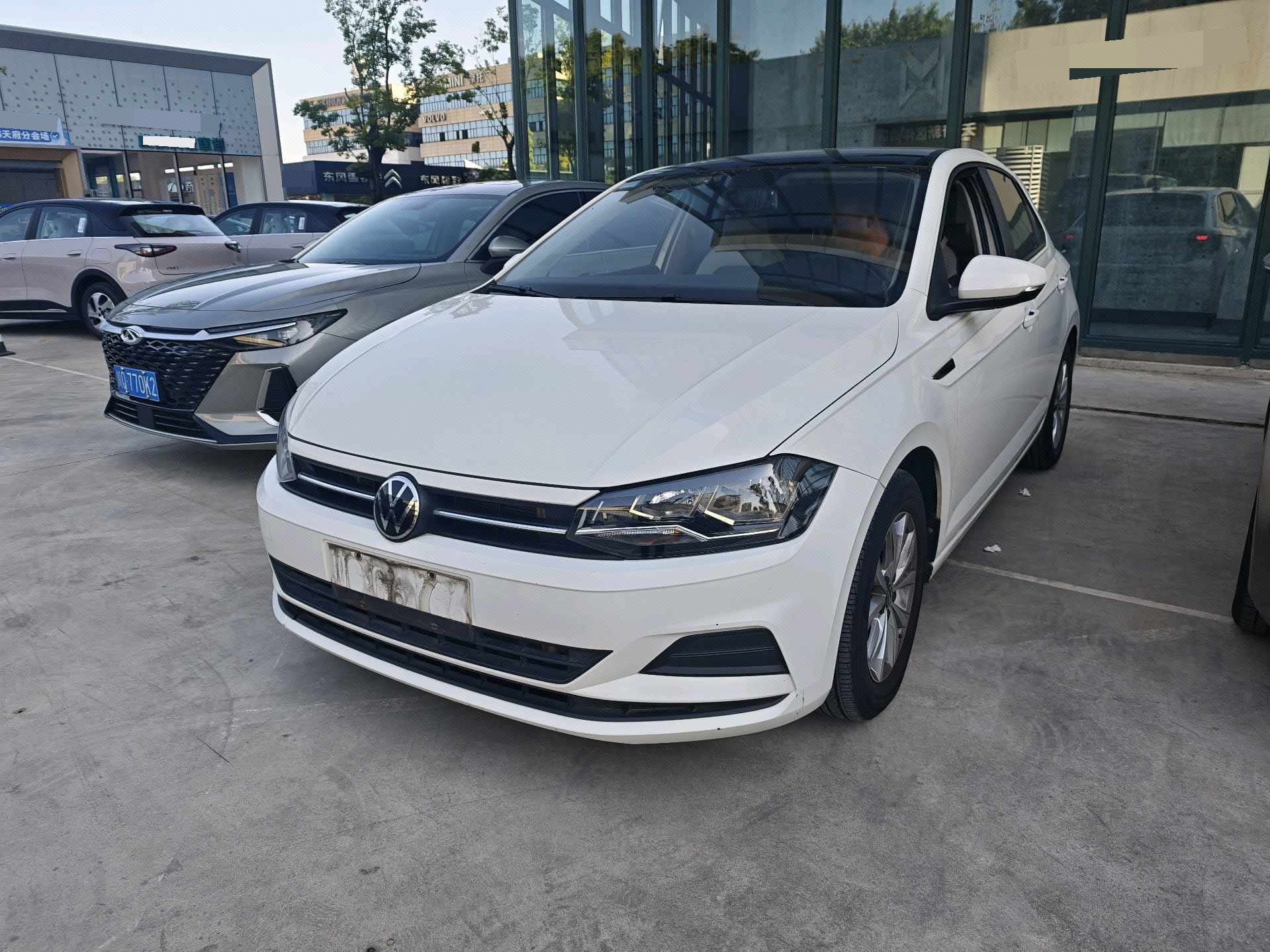 Volkswagen Polo 2021 car image 