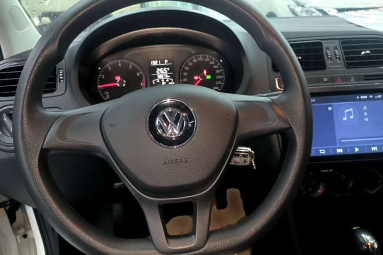 Volkswagen Polo 2018 #14 Volkswagen Polo 2018 صورة سيارة #14