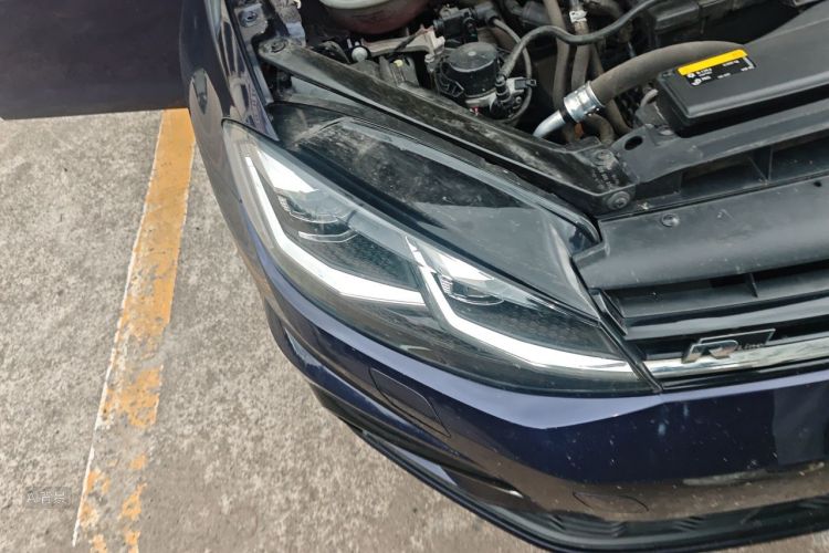 Volkswagen Golf 2019 #8 Volkswagen Golf 2019 car image #8