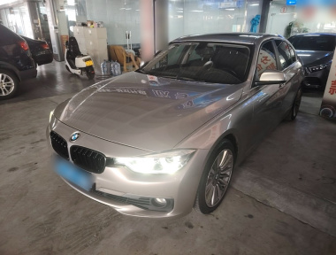 BMW 3 Series 2019 BMW 3 Series 2019 car image