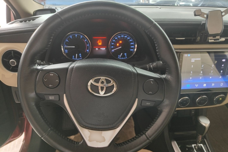 Toyota Corolla 2017 #15 Toyota Corolla 2017 car image #15