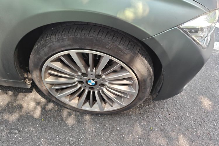 BMW 3 Series 2018 #9 BMW 3 Series 2018 car image #9