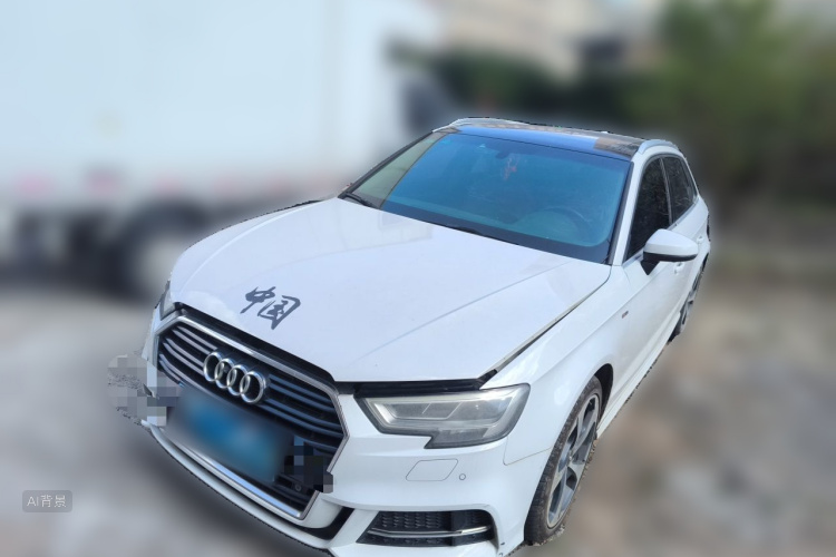 Audi A3 2018 car image #2