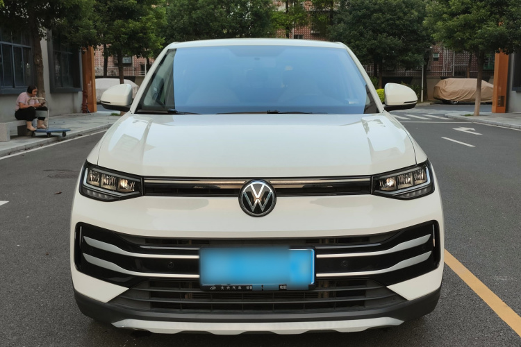 Volkswagen Tharu 2024 #6 Volkswagen Tharu 2024 صورة سيارة #6